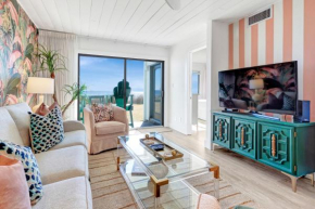 Gulf Front, Seagrove Beach, Sleeps 6, 1st floor, private beach access!!